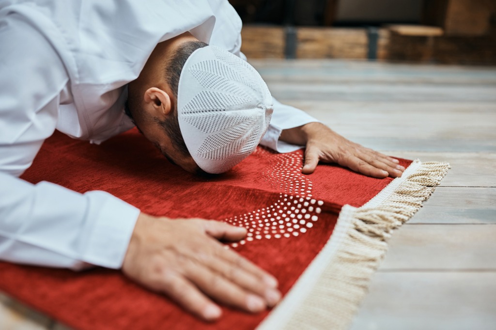 Consequences of Delaying Salat