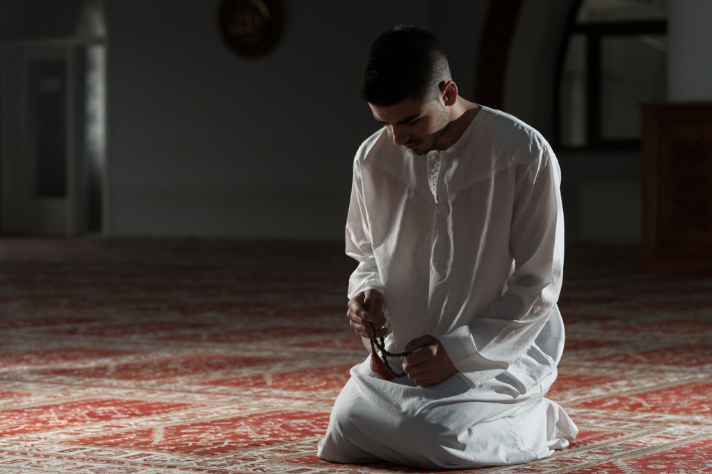 The Role of Dua in Consoling the Bereaved